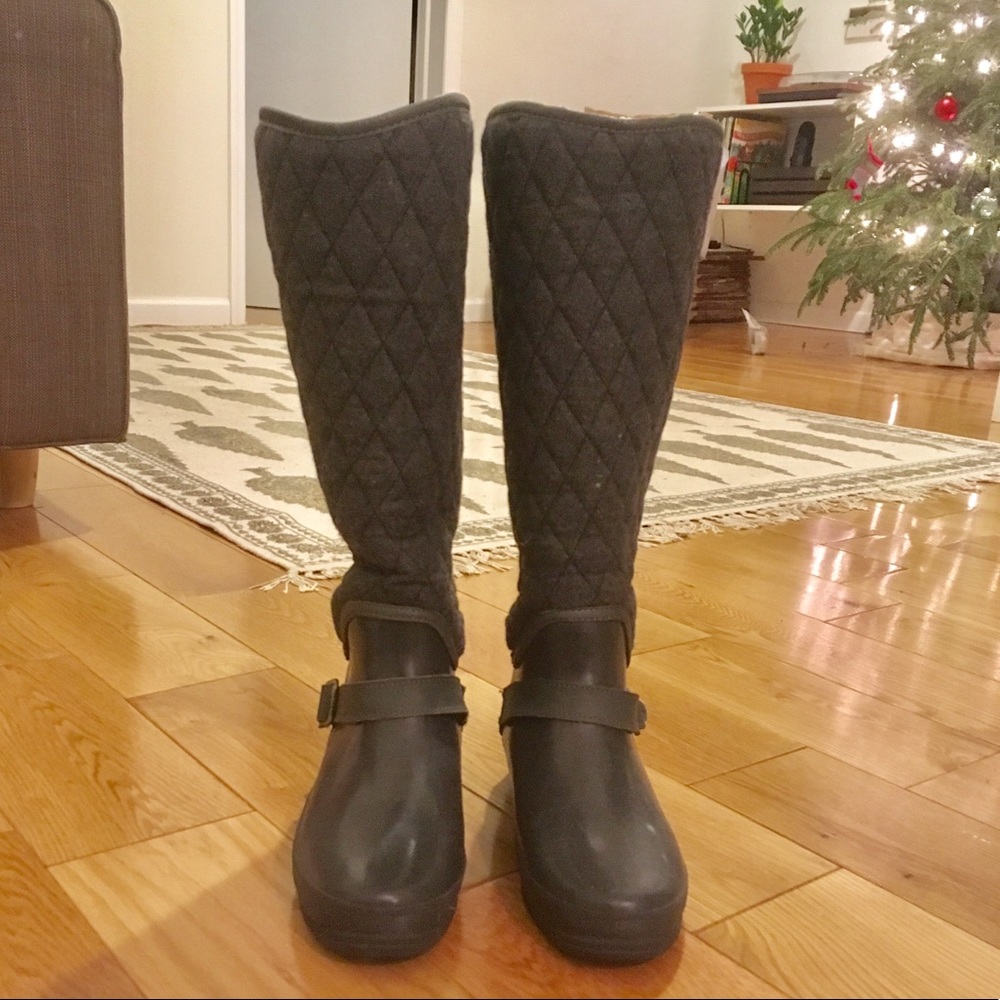 Sperry rain boots